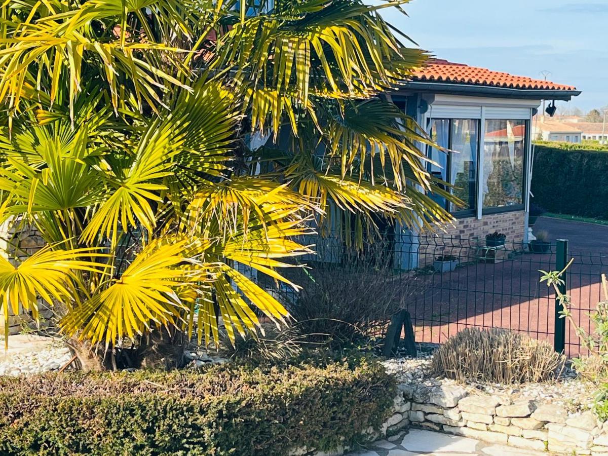 La Ligonne Bed & Breakfast Marillac Luaran gambar